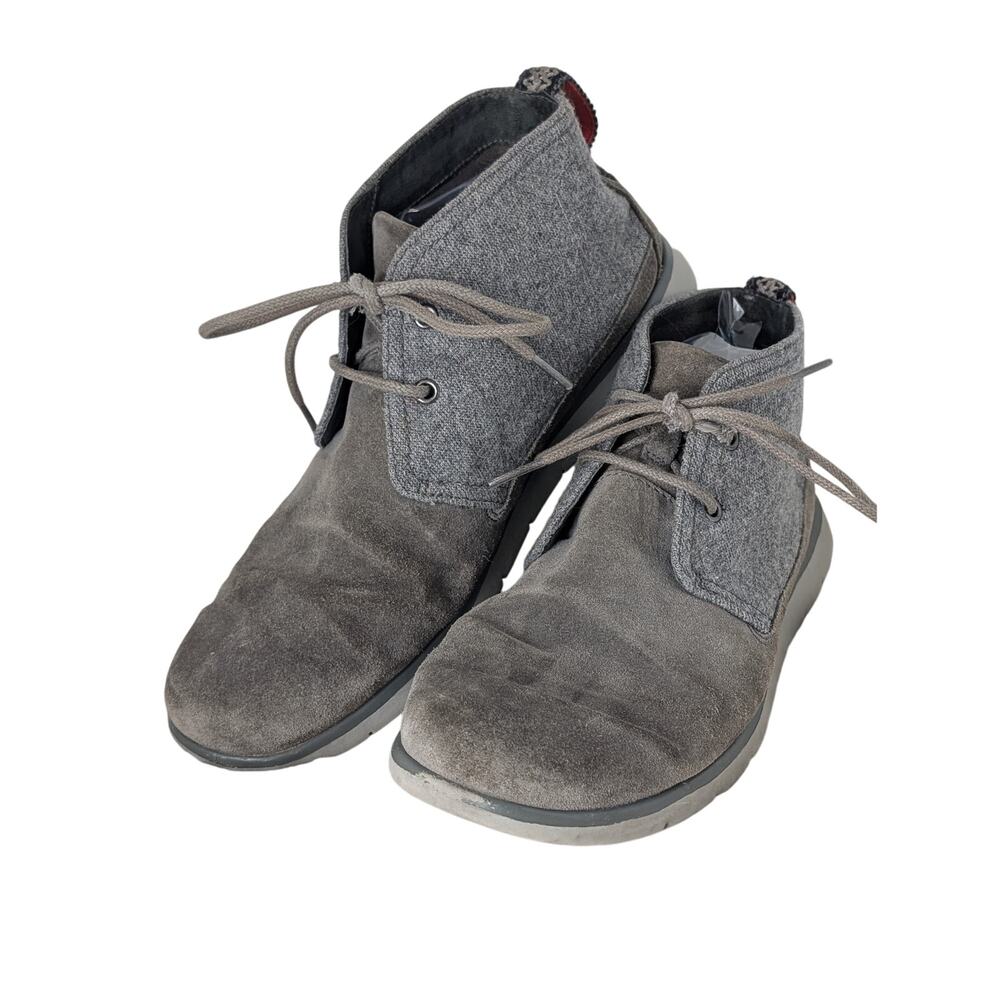 Ugg Freamon Mens Gray Suede Chucka Boots M8